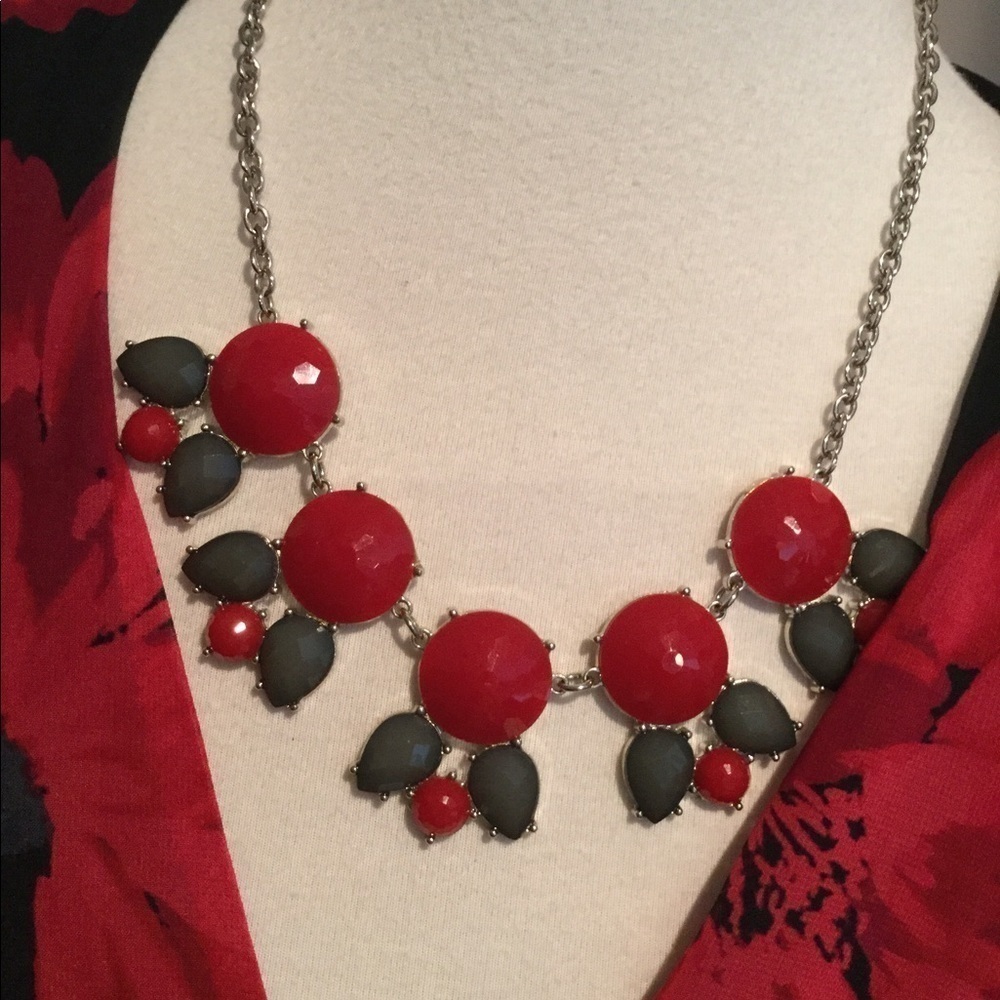 Red and Gray Glass and Silver tone Necklace
